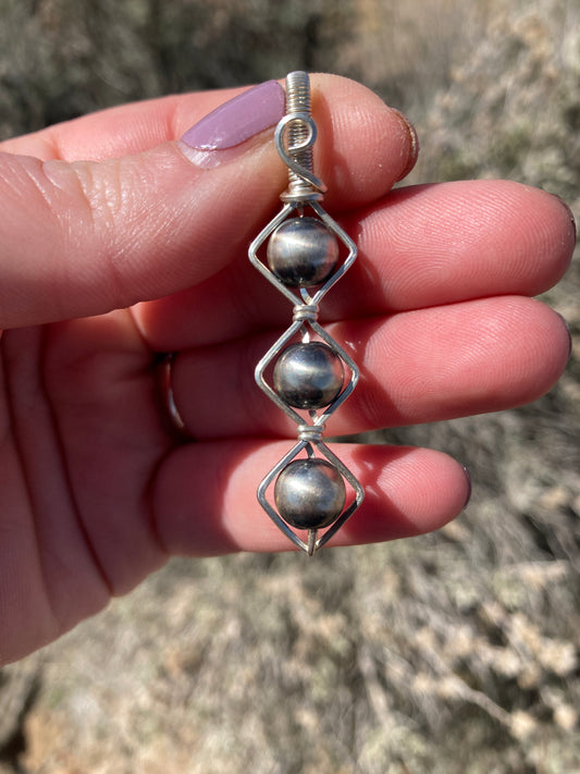 Navajo Pearl Pendant