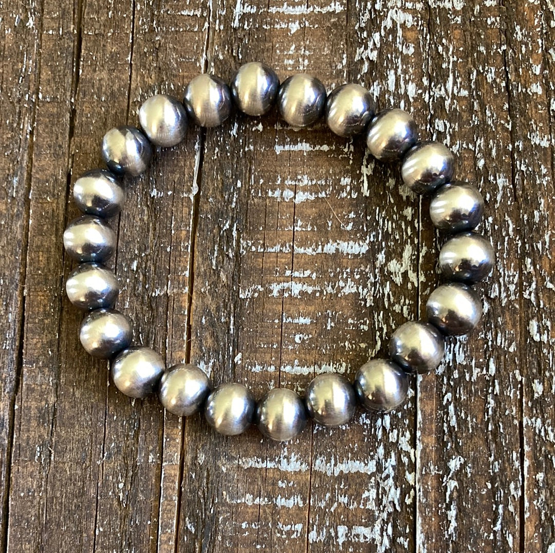 Stretchy Navajo Pearl Bracelet