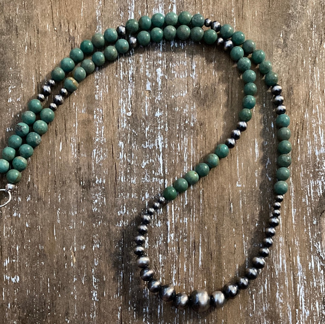 Green Turquoise and Navajo Pearl Gradient Necklace